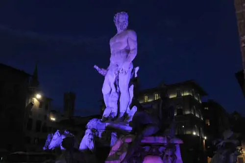 L'Italia del Giro si tinge di rosa