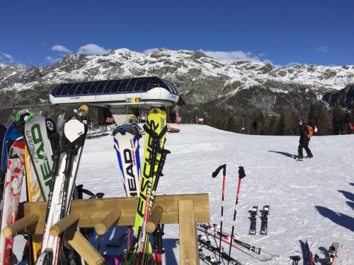Treni, navette e skipass per sciare: Trenord lancia i pacchetti integrati
