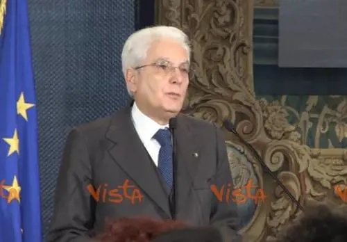 Mattarella: "Campi di sterminio oltre l'umana comprensione"