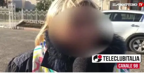 Giugliano, il racconto dell'operatrice: "L'immigrato si toccava"