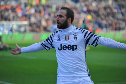 Higuain-Dzeko, l'urlo del numero 9 zittisce le battute e i veleni dell'estate