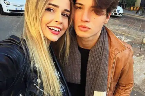 "Ginevra dimentica il figlio di Bettarini e si consola con Stash"