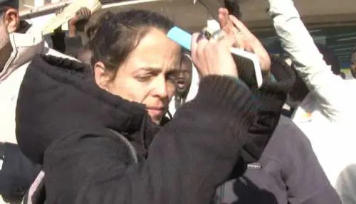 La polizia contro la figlia di Padoan: "Il ministro prenda le distanze da questa vergogna"