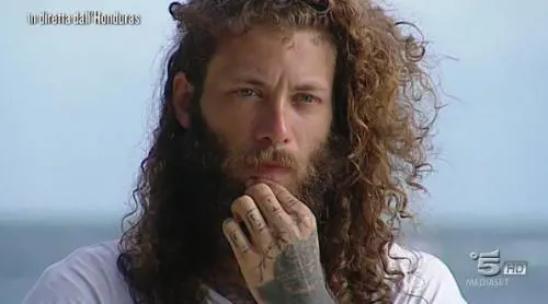Isola dei Famosi, mentre Marcaccini viene espulso, la ex scrive su Instagram