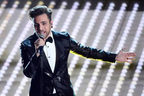 Bernabei è il più tamarro, Carrisi pronto per la sagra della cicoria