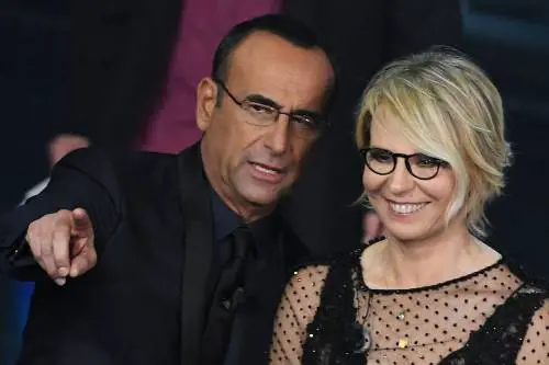 Conti e De Filippi in lieve calo per lo share ma superano ancora i 10 milioni