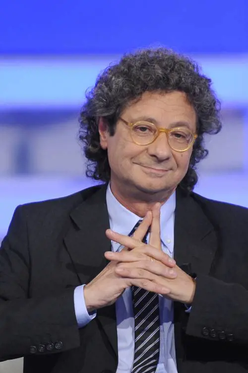 Cucchi, un po' Ciotti, un po' Ameri