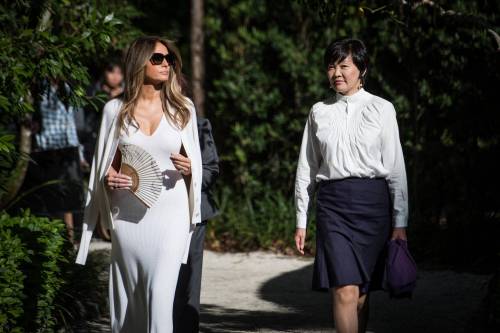 Usa, Melania Trump debutta ufficialmente come first lady nei giardini giapponesi