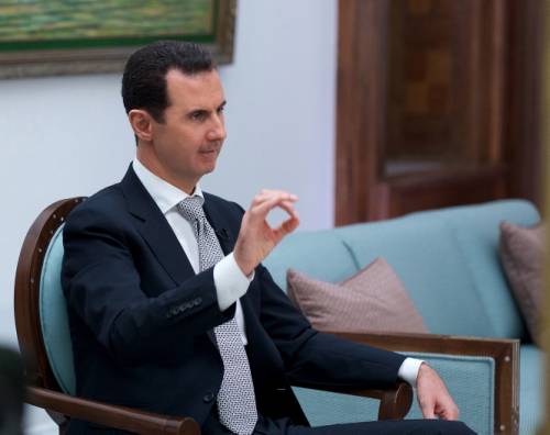 Assad: "La guerra sarà lunga, l'Occidente sostiene i terroristi"