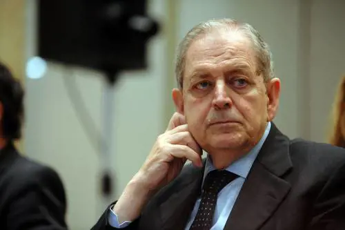 L'odissea assurda di Incalza, mister sedici assoluzioni