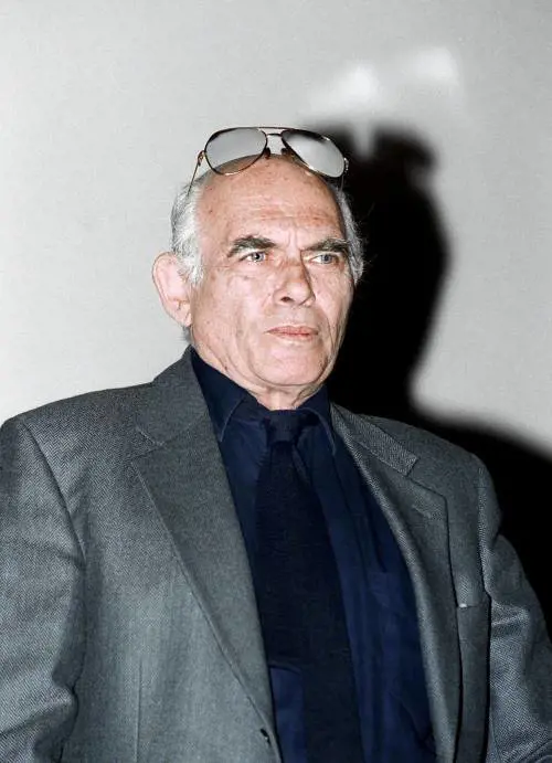 Quel pistolero del cinema con il colpo sempre in canna