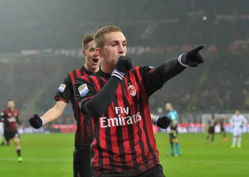 Il Milan manda ko 2-1 la Fiorentina: rossoneri a meno 3 dalla Lazio