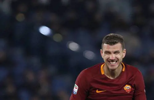 La Roma ci prende gusto nel giocare a poker