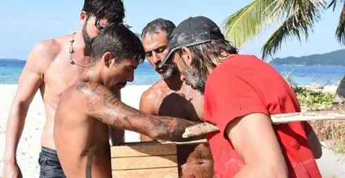 Isola dei Famosi, Ceccherini: "Voglio morire egoista. Me ne frego degli altri"