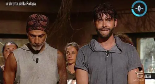 Isola dei Famosi, eliminato Giacomo Urtis. In nomination Degan e Ceccherini
