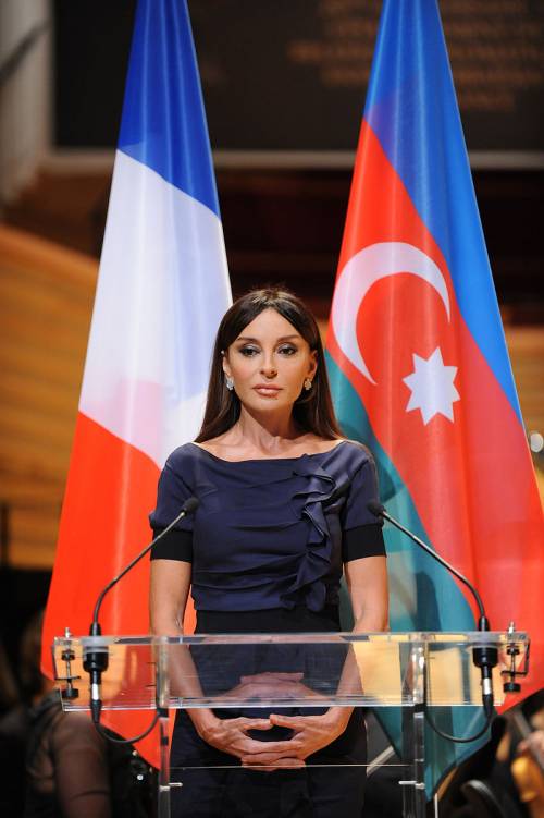 Il presidente dell'Azerbaigian ha nominato la moglie sua vice