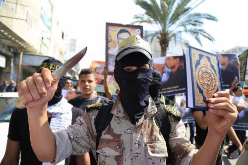 Egitto, Isis brucia vivo un cristiano copto nel Sinai