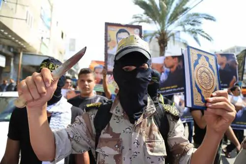 L'Isis minaccia Pechino: "Faremo scorrere sangue a fiumi"