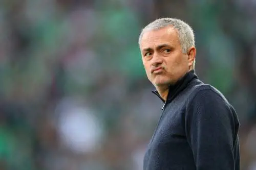 Mourinho, carezza a Ranieri: "Nessuno cancellerà ciò che hai fatto amico"