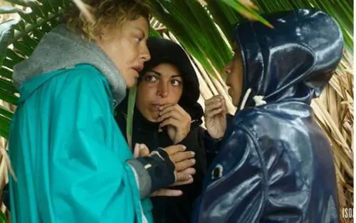 Isola dei Famosi, ora i naufraghi rivalutano Moreno: "Raz non può aver offeso la moglie di Ceccherini"