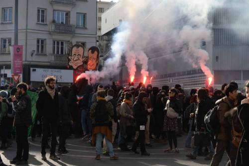 Francia, proteste contro la Le Pen: tensione a Nantes