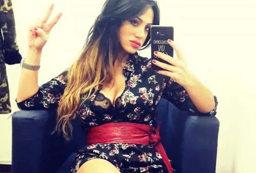 Marika Fruscio hot, in négligé su Twitter