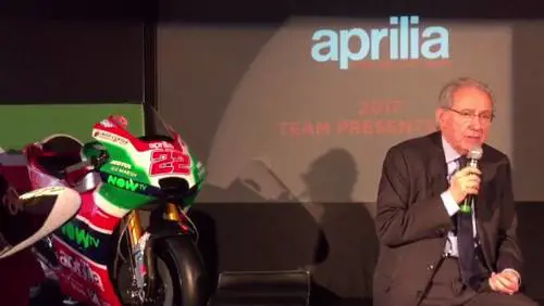 Tra sport e politica,  Colaninno torna  ​in sella all'Aprilia