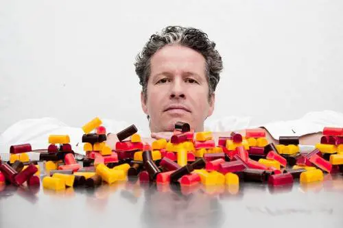 "Se non ci fosse il cioccolato scapperei anche dal Paradiso"