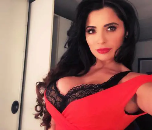 Alessia Macari hot per tornare ad Avanti Un Altro