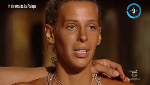 Isola dei Famosi, eliminata Giulia. Perde al televoto contro Moreno e Simone