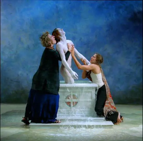 La pittura elettronica di Bill Viola dialoga con i maestri del Rinascimento