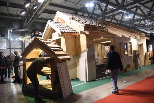 Le case in legno si acquistano in leasing