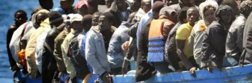 Liguria, il Comune impone la tassa di soggiorno ai migranti