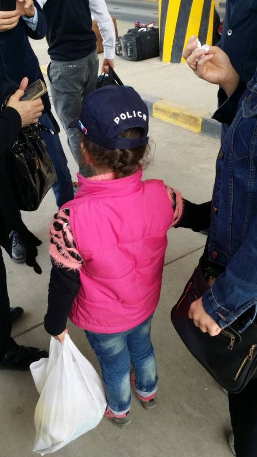 Torna in Italia la bimba rapita cinque anni fa e portata in Siria