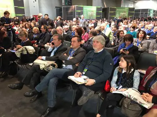 Facce da Pd al Lingotto