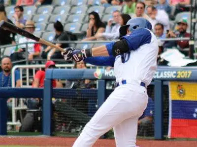 L'Italia cede al 10° inning ai fenomeni del Venezuela