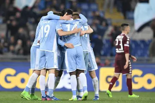 Lazio e Toro fanno pari, l'arbitro scontenta tutti