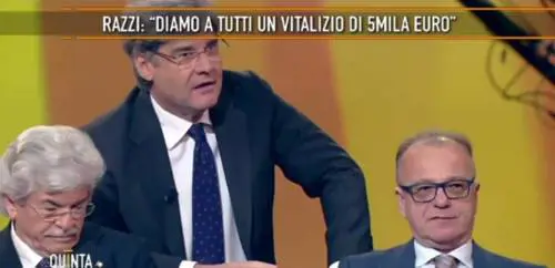 Scontro a Quinta Colonna. "Noi ladri? È un'ingiuria". E Rotondi se ne va