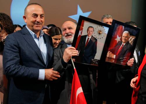 Turchia sul voto olandese: "Presto guerre di religione in Europa"