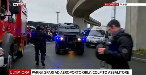 "Sono qui per morire per Allah". Sparatoria all'aeroporto di Orly