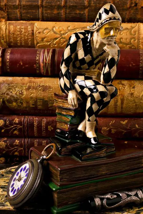 Inetti, bellocci, vuoti I nuovi mostri della cultura italiana