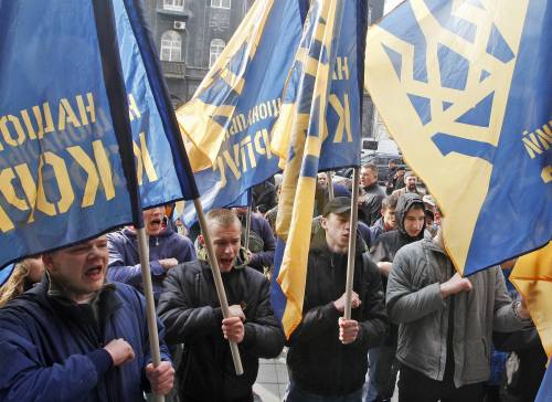 L'Infowar: quelle manipolazioni per "abbellire" le mosse di Kiev