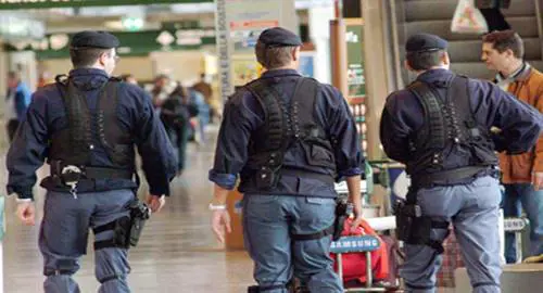 Gioiscono per la morte dei poliziotti di Ravenna, il Sap li denuncia