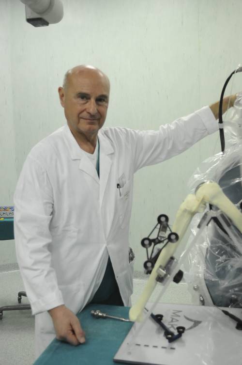L'ortopedico dell'orrore: spaccava ossa per "allenarsi"