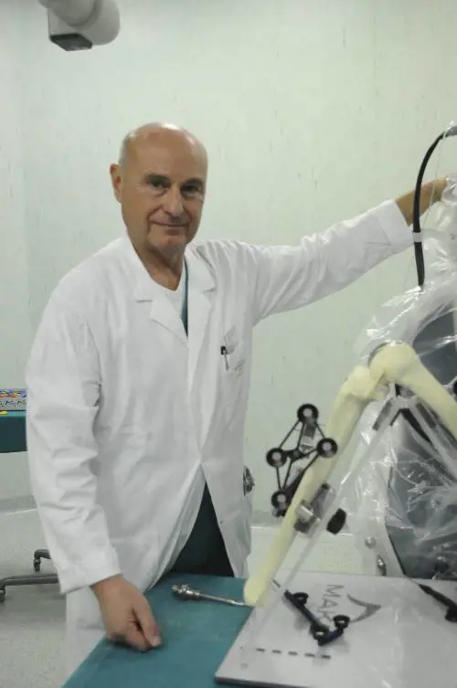 L'ortopedico dell'orrore: spaccava ossa per "allenarsi"