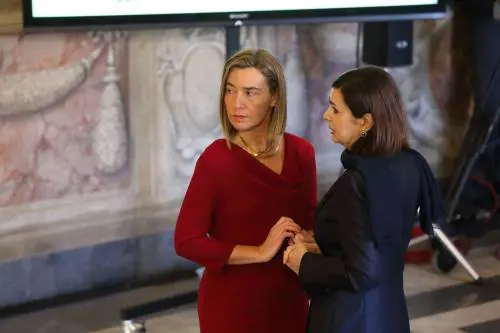 Shopping, omaggi e monumenti Le vacanze romane delle first lady nella Capitale tirata a lucido