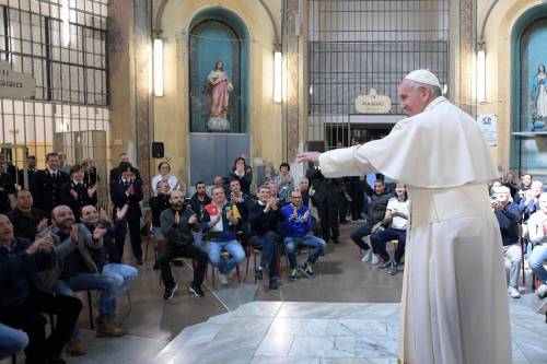 Immigrati e diseredati. La giornata particolare  di una Milano diversa