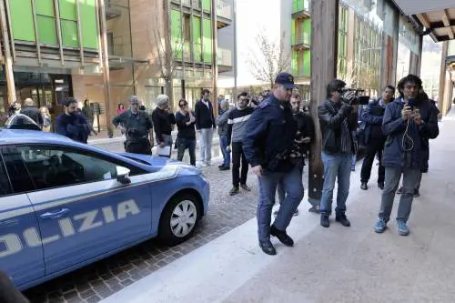 Trento, il broker che ha ucciso i figli a martellate aveva un debito di 1 milione
