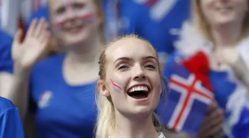 Islanda, parità salariale tra donne e uomini diventa legge