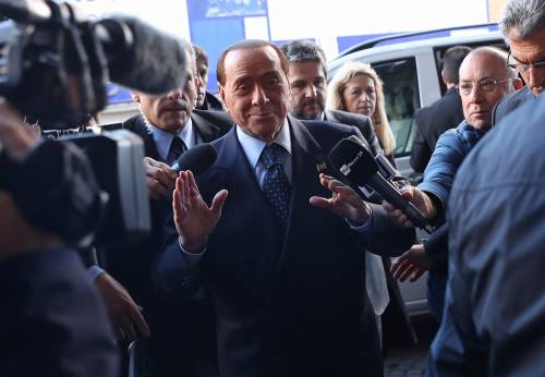Berlusconi sbarca in Sicilia: "Una rivoluzione pacifica"